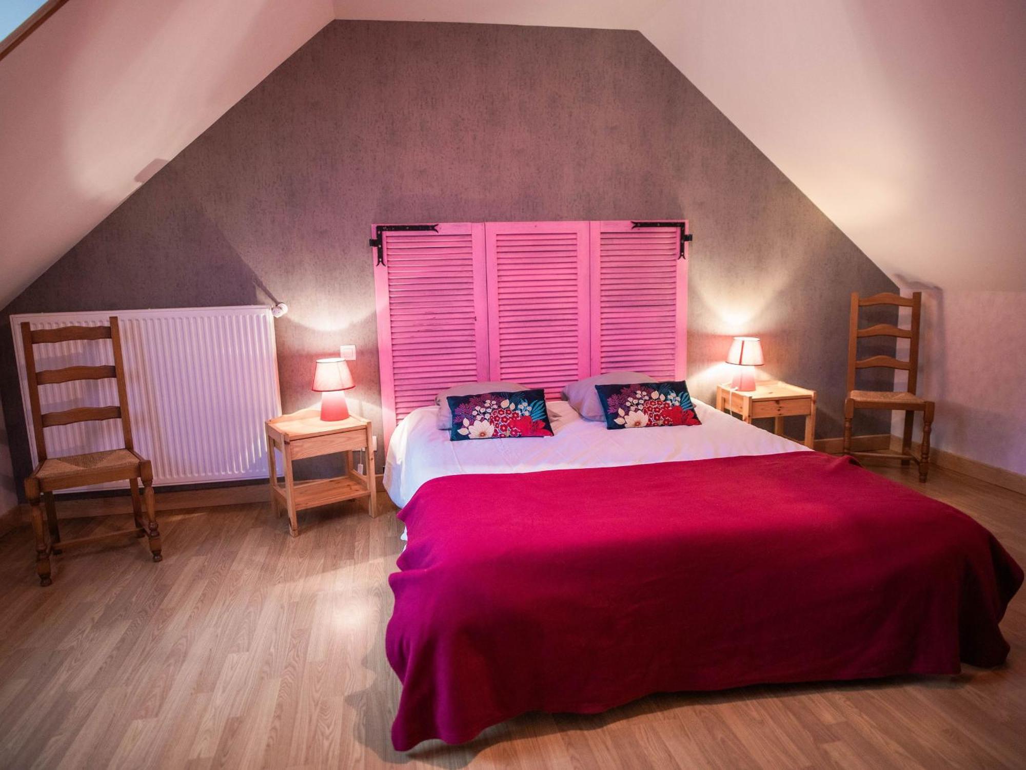 Gite De Charme Renove Avec Cheminee, Terrasse Et Proche Randonnees - Capacite 13 Pers. - Fr-1-410-179 Saint-Léonard-des-Bois Eksteriør bilde